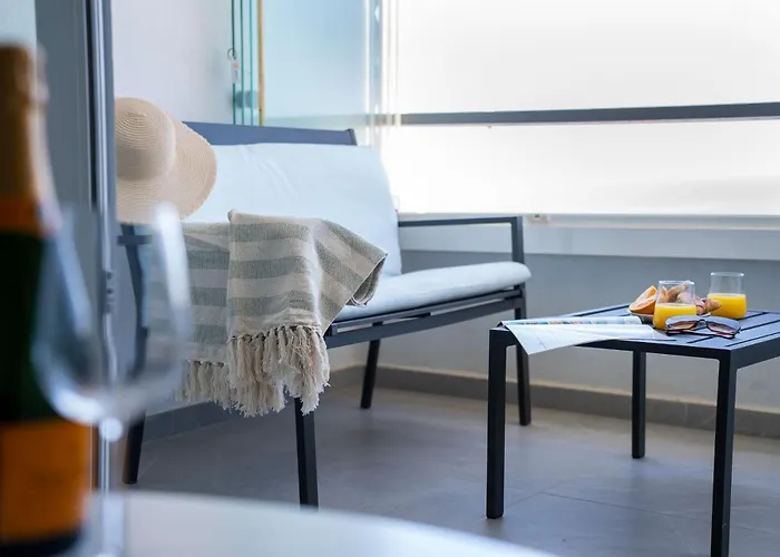 Apartman One Bedroom Next To The Port