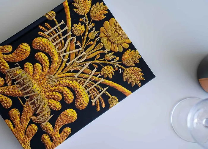 One Bedroom Next To The Port *