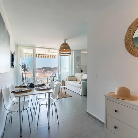 One Bedroom Next To The Port Фуенхірола