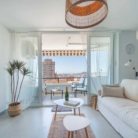 One Bedroom Next To The Port